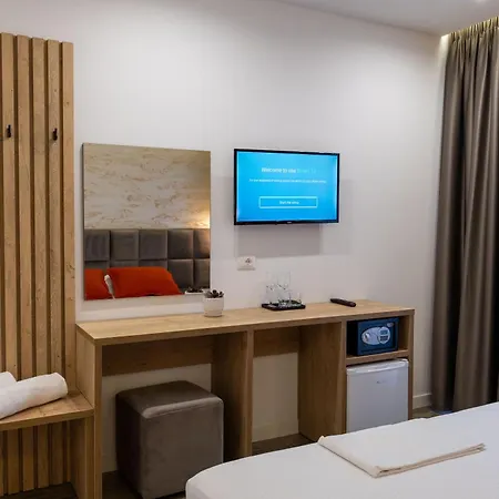 Apartment Flori Sarande