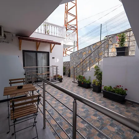 Apartment Flori