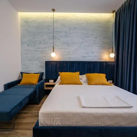 Apartment Flori *